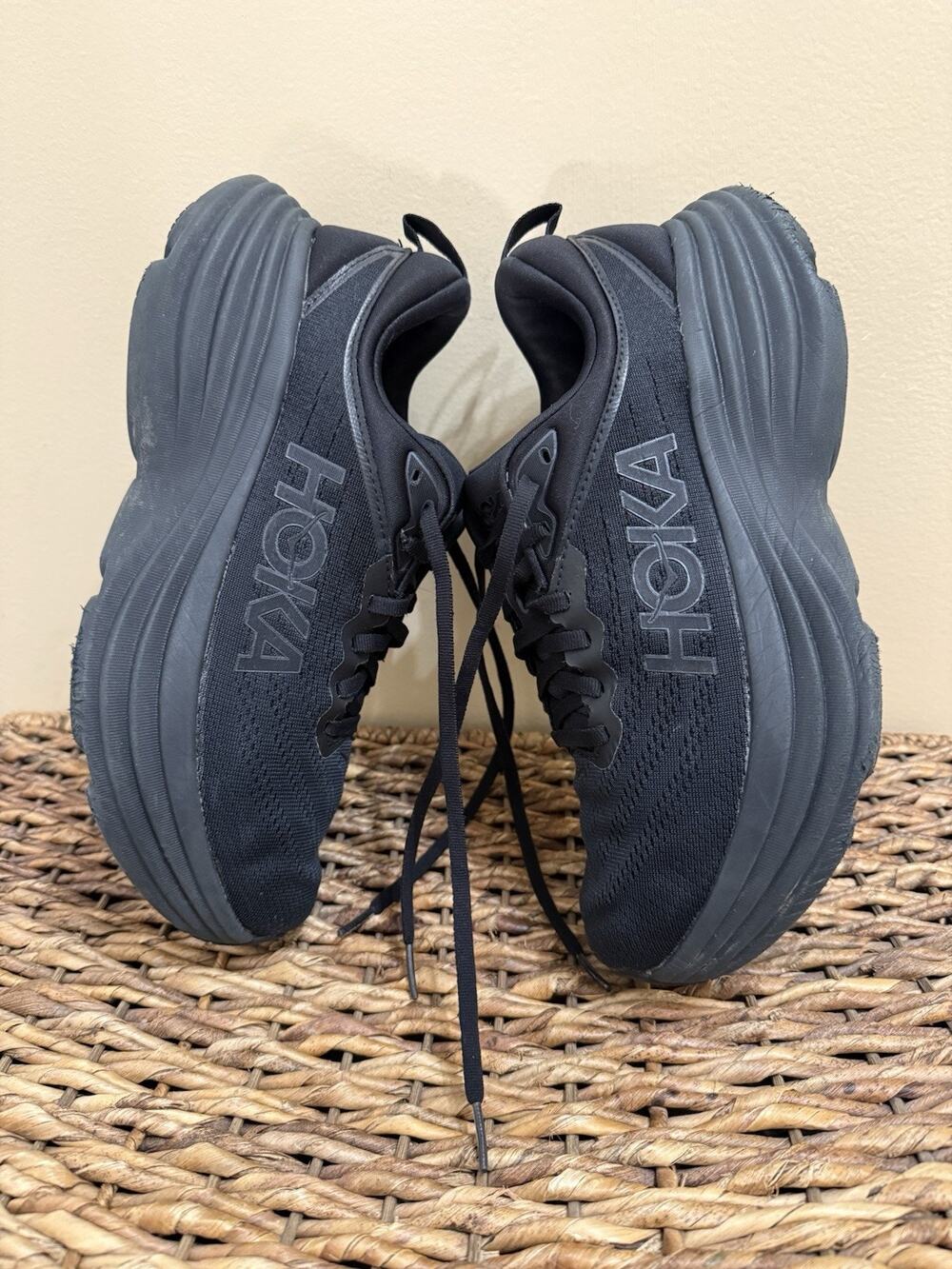 Hoka One One HOKA Bondi 8 Black 8.5 woman 7.5 men unisex